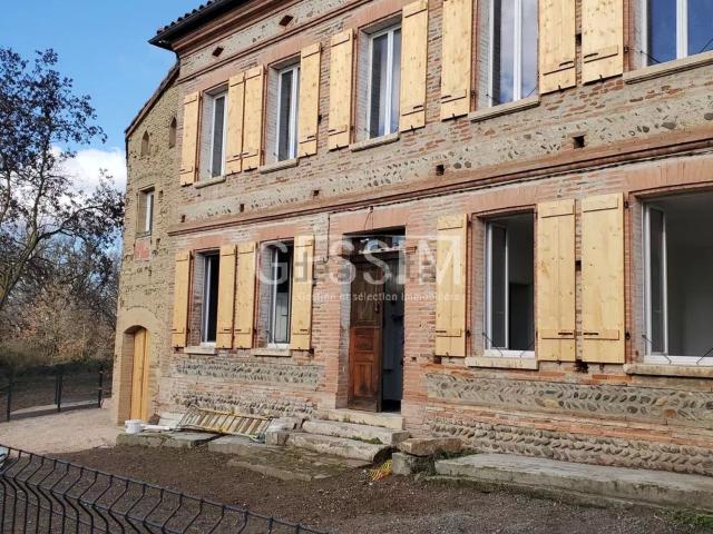 Maison location à Bérat, Haute-Garonne