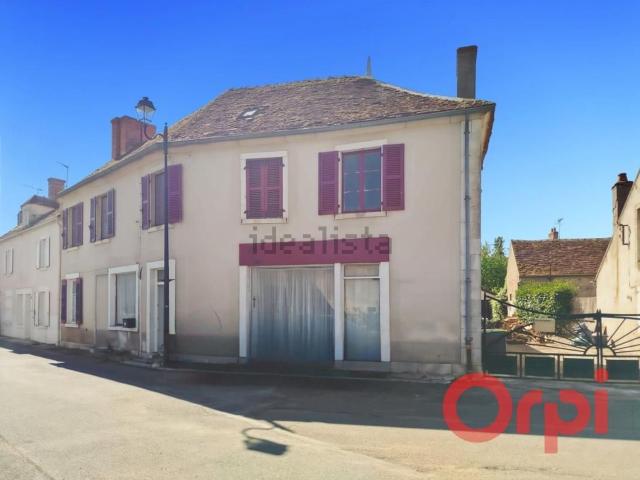 Maison vente à Bessais-le-Fromental, Cher