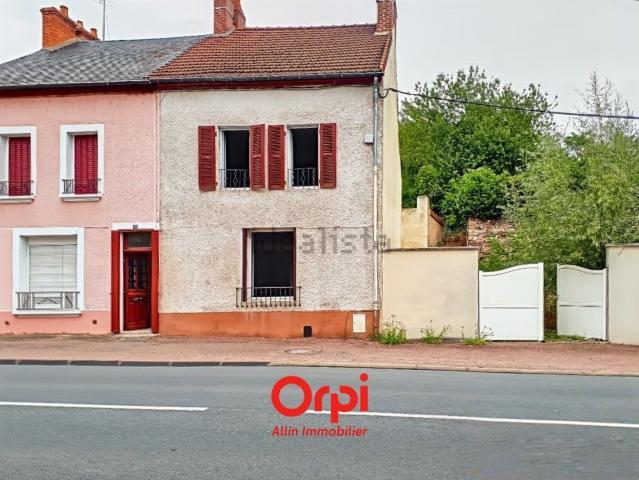 Maison vente à Saint-Charles, Bézenet