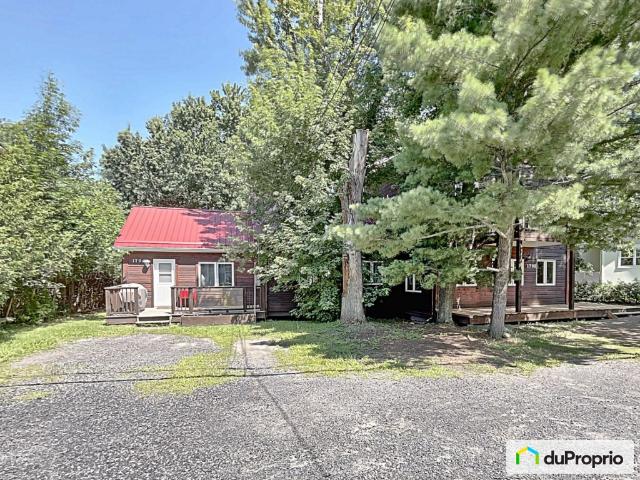 House for sale in Carignan