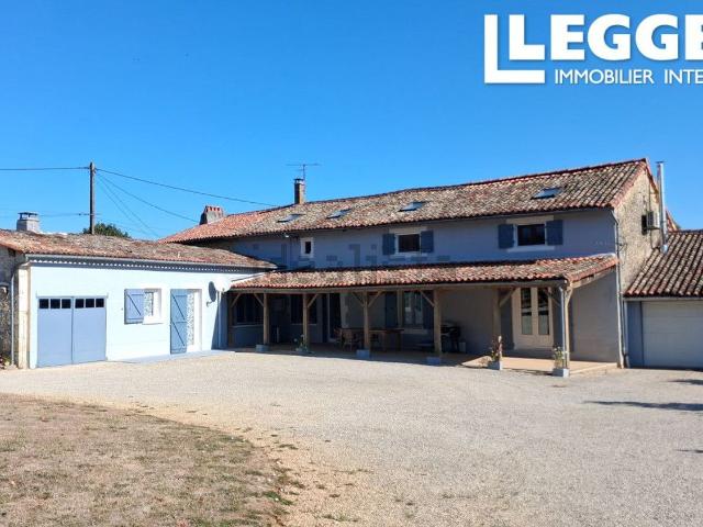 Maison vente à La Lizaubière, Blanzay