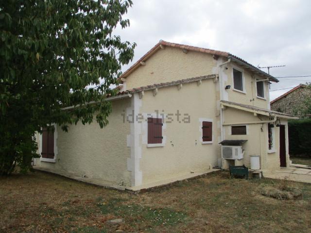 Maison vente à Villaret, Blanzay