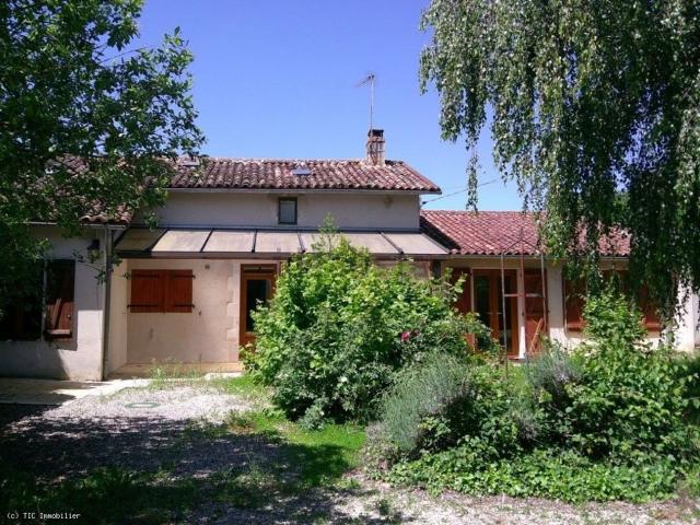 Maison vente à La Lizaubière, Blanzay
