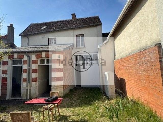 Maison vente à Boiscommun, Montliard