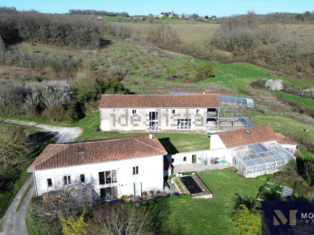 Maison vente à Charmant, Boisné-la-Tude