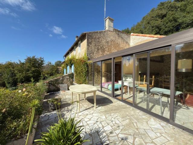 Maison vente à Montreuil-Bonnin, Boivre-la-Vallée