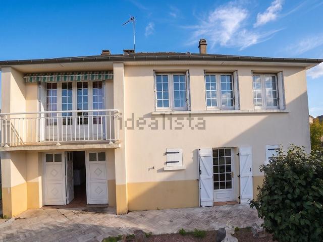 Maison vente à Bonchamp-lès-Laval, Mayenne