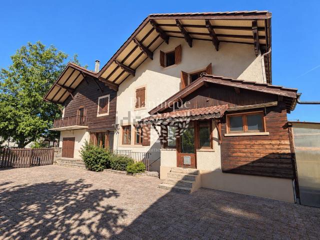 Maison vente à Les Prés de la Colombière, Bons-en-Chablais
