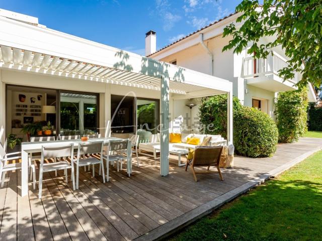 Maison vente à Bordeaux, Port de la Lune, Bordeaux