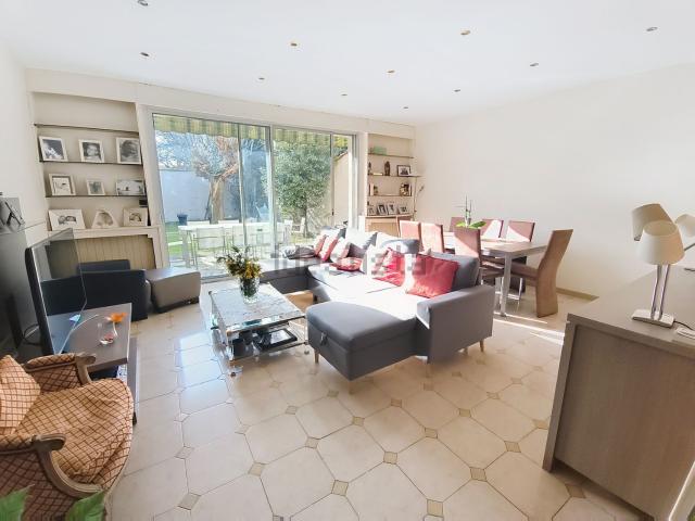 Maison vente à Bordeaux, Port de la Lune, Bordeaux