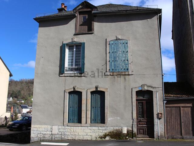 Maison vente à Bort-les-Orgues, Corrèze