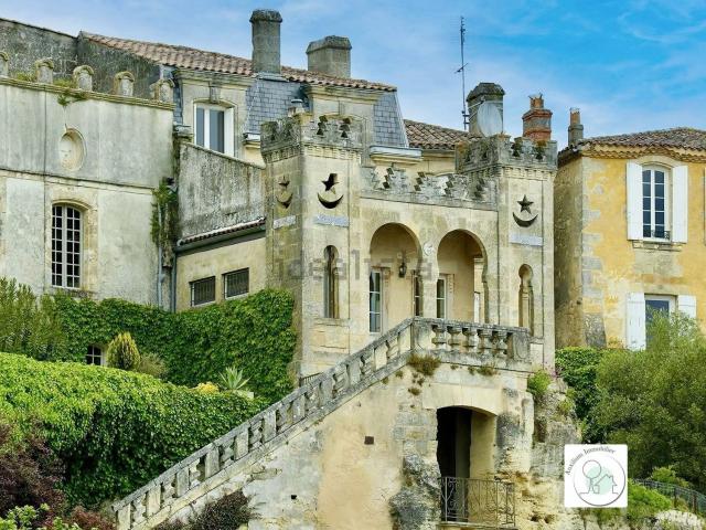 Maison vente à Reynaud, Bourg