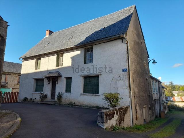 Maison vente à Bourg-Lastic, Puy-de-Dôme