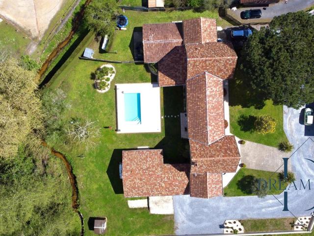 Maison vente à France métropolitaine, Mées