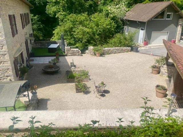 Maison vente à Lons-le-Saunier, Montagna-le-reconduit
