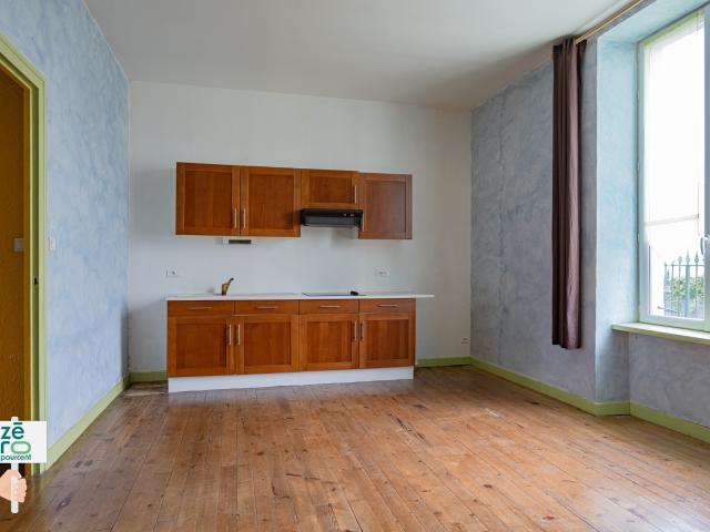 Maison vente à Fontenay-le-Comte, Champagné-les-marais