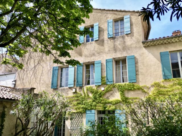 Maison vente à Carpentras, Pernes-les-fontaines