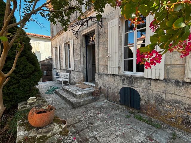 Maison vente à Saintes, Port-d'envaux