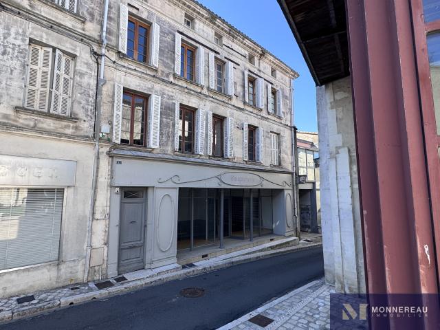 Maison vente à Cognac, Barbezieux-saint-hilaire