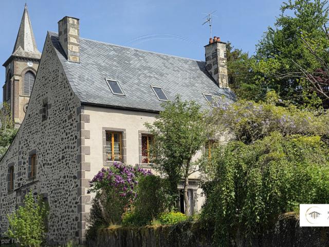Maison vente à Issoire, Murol