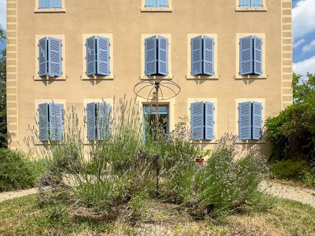 Maison vente à Mâcon, Matour