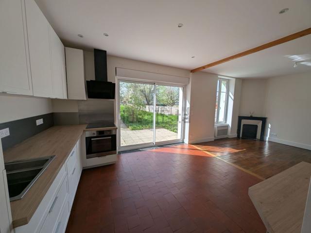 Maison location à Les Bigarelles, Bourges