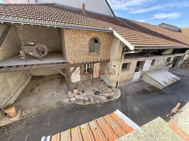 Maison vente à Bourgogne, Bourgogne-Fresne