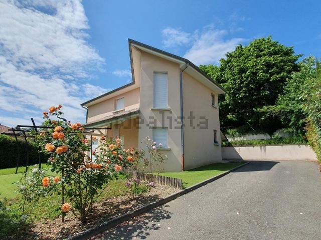 Maison location à Bourgoin-Jallieu, Isère