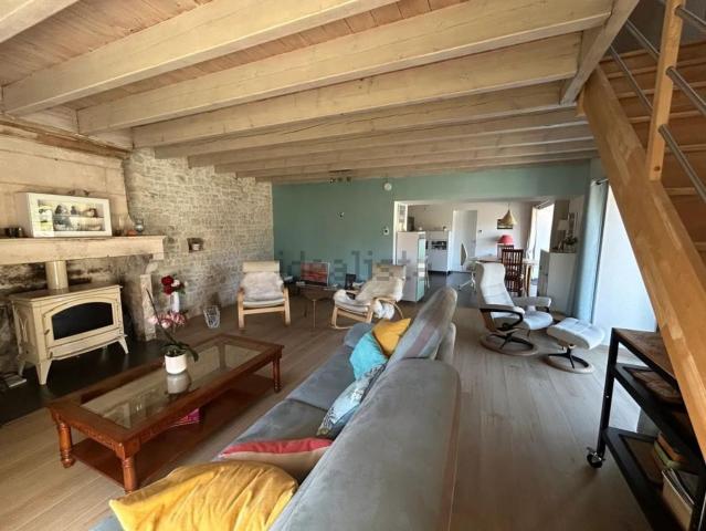 Maison vente à Bourseguin, Bourneau