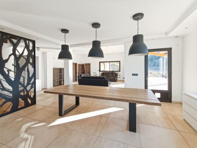 Maison vente à Le Petit Courtier, Bras-d'Asse
