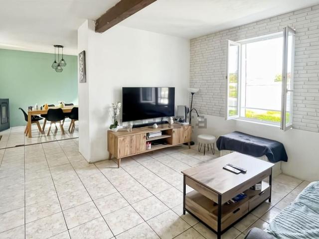 Maison vente à Saint-Louis, Bray-et-Lû