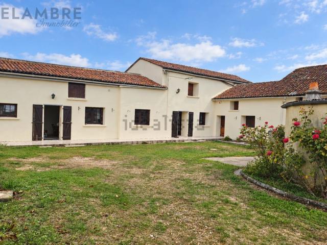 Maison vente à Le Rossignou, Braye-sous-Faye