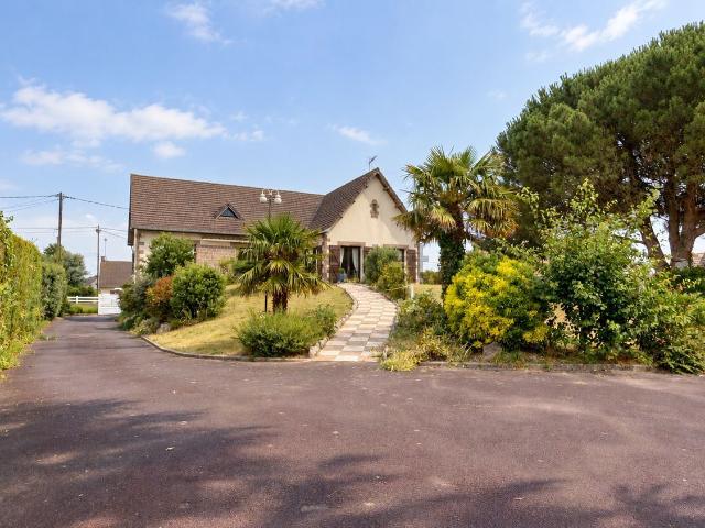 Maison vente à Bréhal, Manche