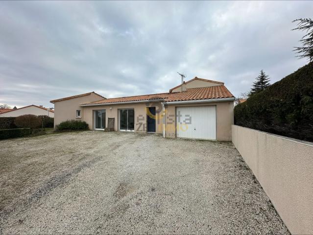 Maison location à Saint-Porchaire, Bressuire