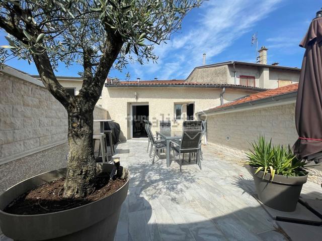 Maison vente à Le Guillermy, Brindas