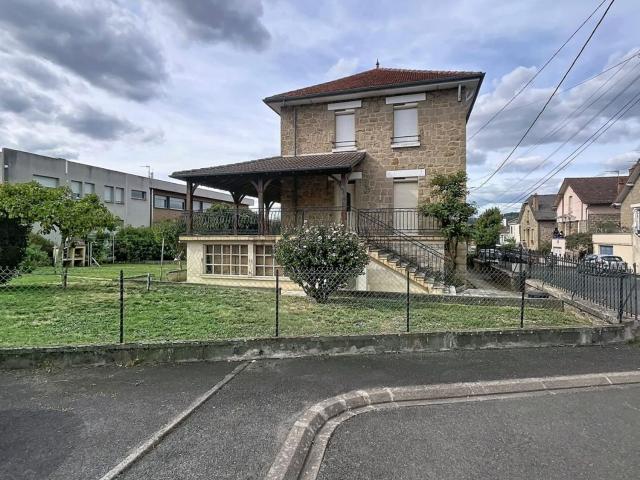 Maison vente à Estavel, Brive-la-Gaillarde