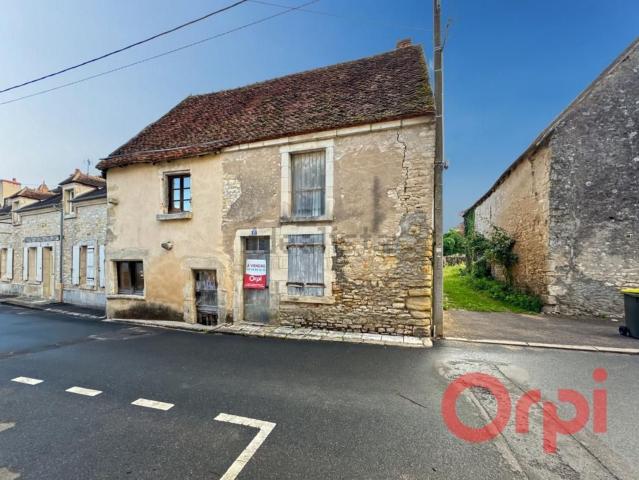 Maison vente à Le Bourg, Bruère-Allichamps