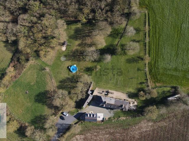 Maison vente à L'Ecotay, Brusvily