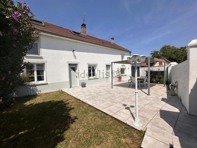 Maison vente à Bruyères-le-Châtel, Essonne