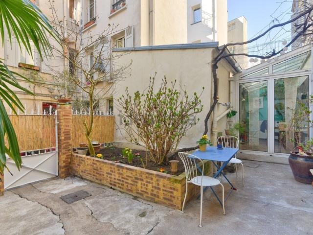 Maison vente à Paris 20e Arrondissement, Paris