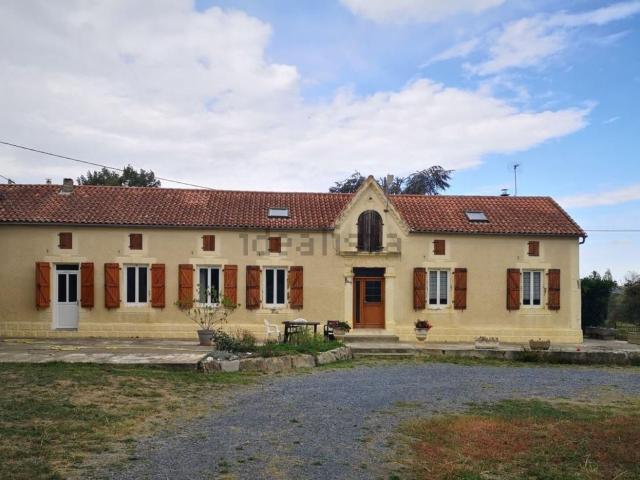 Maison vente à Monfaucon, Hautes-Pyrénées