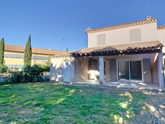 Maison location à Cabrières-d'Avignon, Vaucluse