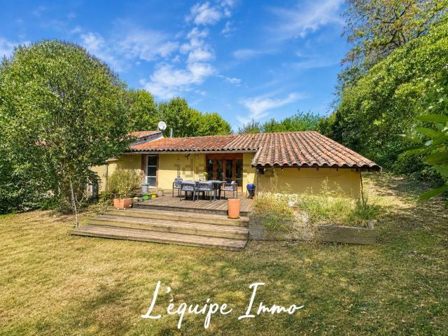 Maison vente à Couchant de la Ville, Cadours