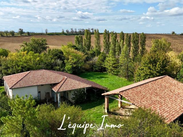 Maison vente à Couchant de la Ville, Cadours