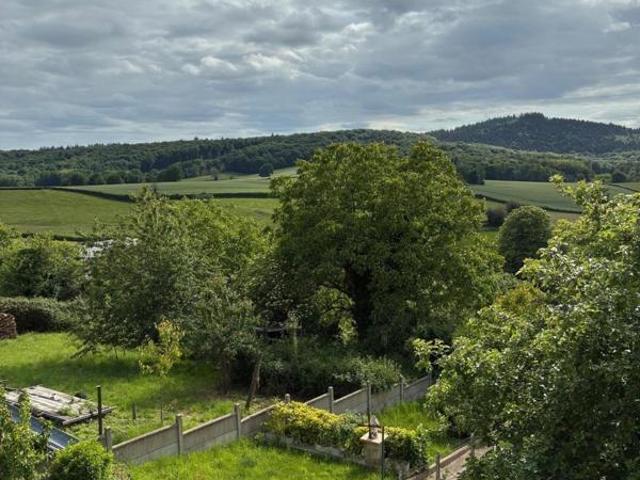 Maison vente à Château-Chinon (Ville), Saint-léger-de-fougeret