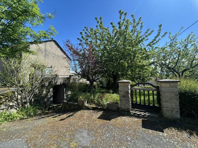 Maison vente à Millau, Connac