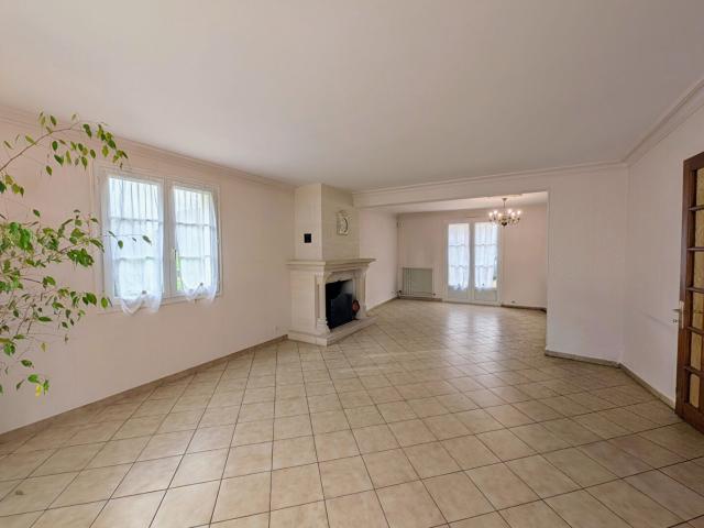 Maison vente à Loches, Cangey