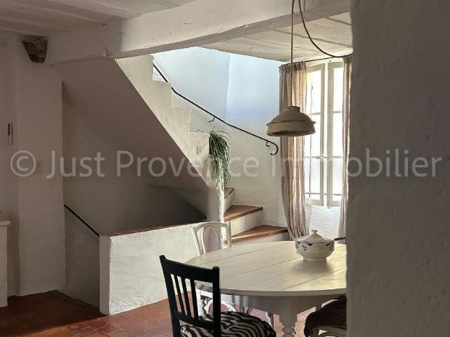 Maison vente à France métropolitaine, Caromb