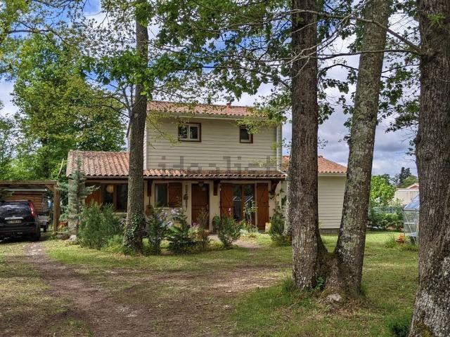 Maison location à Le Lumagnà, Castelnau-de-Médoc