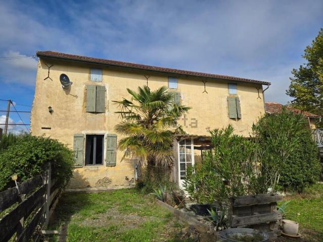 Maison vente à Castelnau-Rivière-Basse, Hautes-Pyrénées
